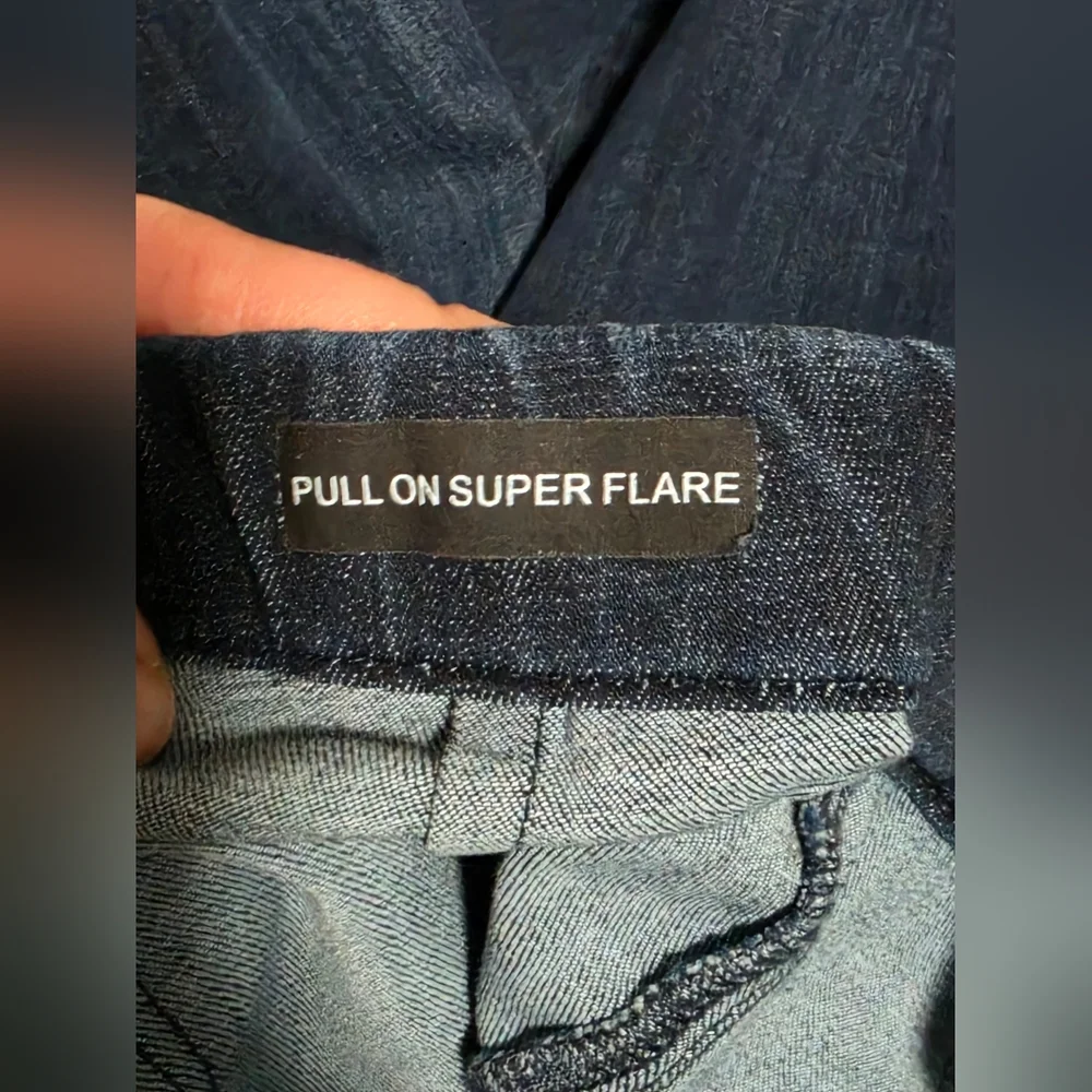 JUDY BLUE Pull On Super Flare Jeans Womens Size 11/30 Blue High Rise Stretch - Picture 7 of 9